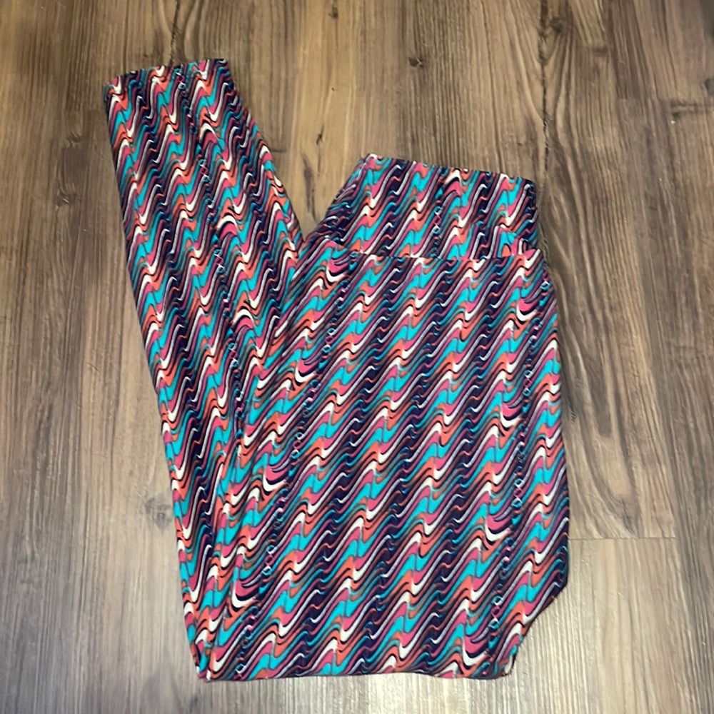 LuLaRoe design leggings